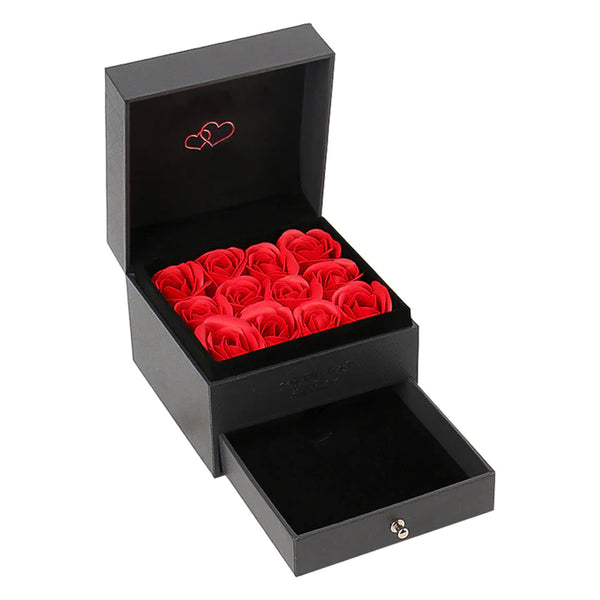 Caja de regalo con 10 rosas reales.